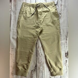 Old Navy Men’s StretchTech Joggers XL | New, Light Khaki
